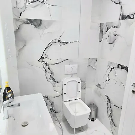 Serenity דירה טיראנה